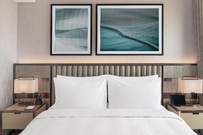 Address Creek Harbour Hotel Dubai Ngoại thất bức ảnh Artwork by Mark Rothko